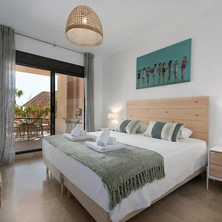 Duquesa Village 2450 Manilva