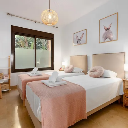 Duquesa Village 2450 Apartment Manilva